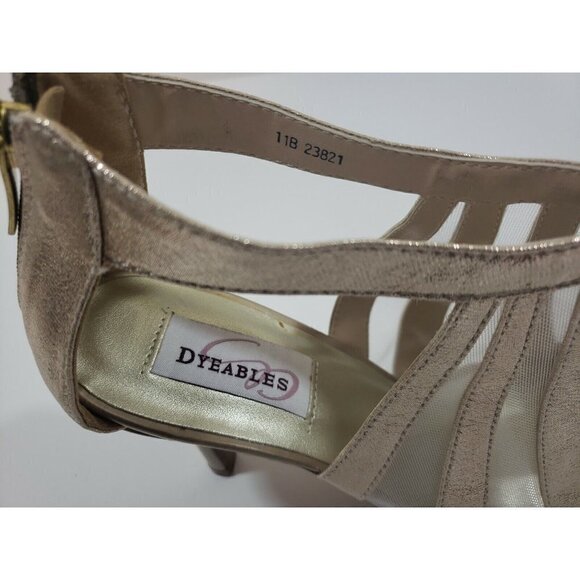 Dyeables ~Woman Size 11 B~ Silver/Gold Heeled Sandal NEW. - Picture 10 of 12